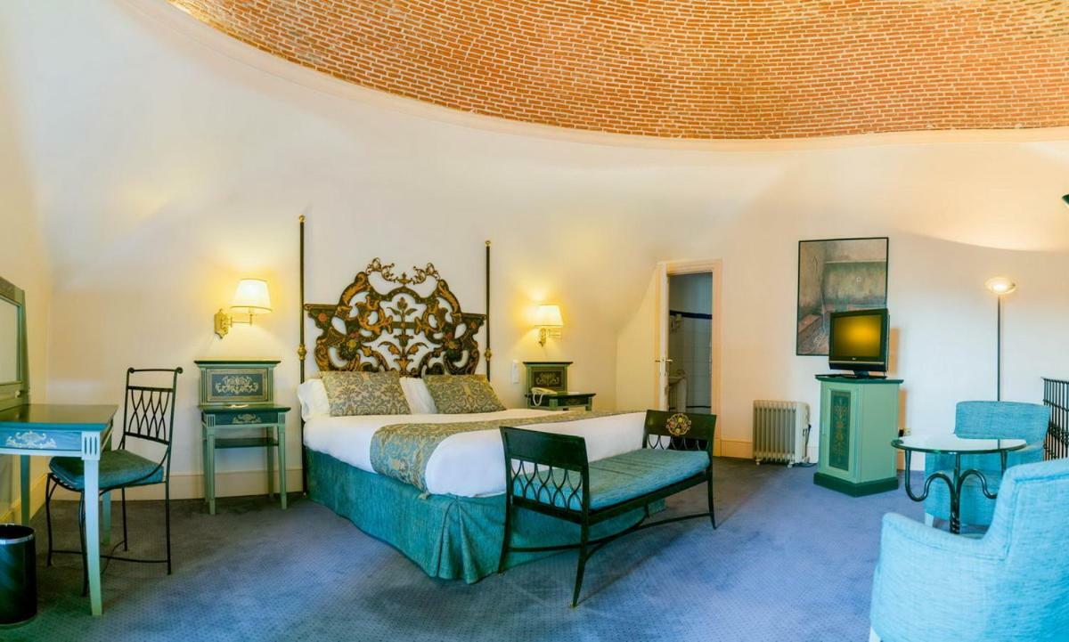 Hotel Palacio De Velada 4*
